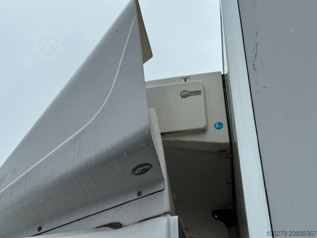 冷蔵バン MERCEDES-BENZ 818 L Atego Kühlwagen