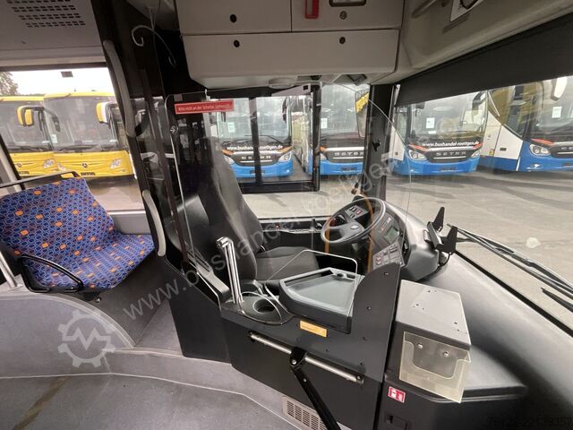 Autobuz articulat MAN A 23 Lions City