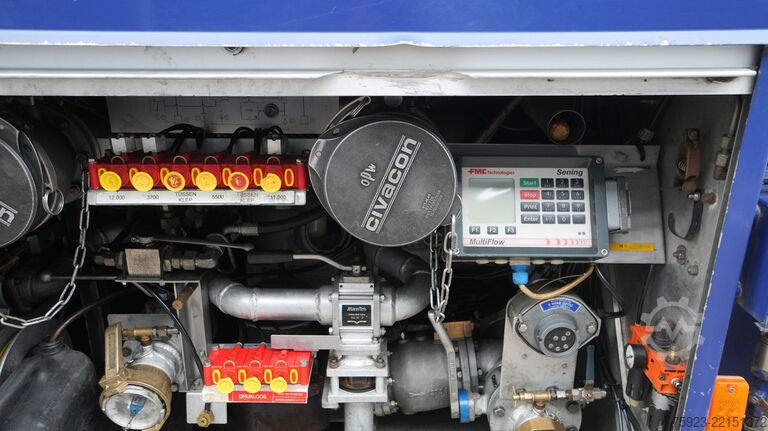 Tovornjak s cisterno DIJSSEL 2 Axle adr fuel tank trailer