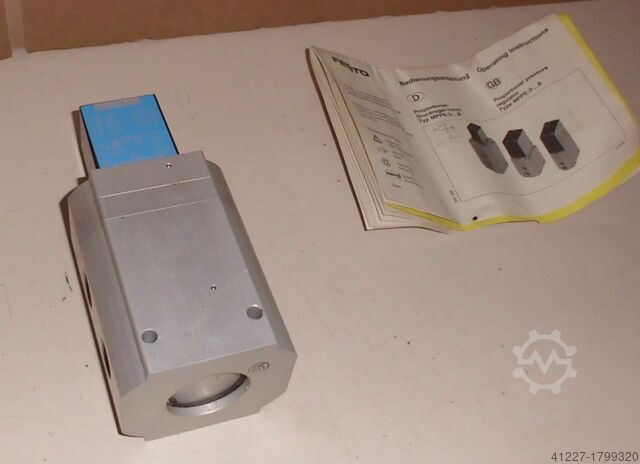 Proportional pressure control directional control valves Festo MPPE-3-1/2-6-010B