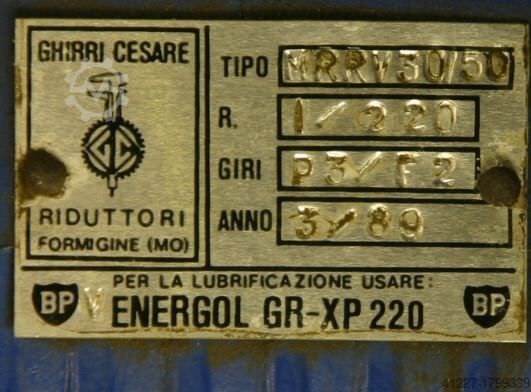 Geared motor 0.22/0.9 kW 30/50 rpm MGM CEPDA 90LA2/8