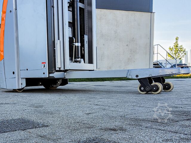 Warehouse technology Still EXV SF16i