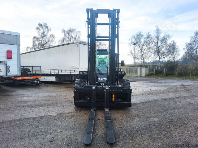 All-terrain forklift Manitou M 70-2