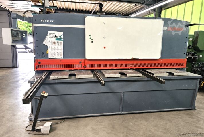 Hydraulische guillotineschaar DURMA SB 3013 NT
