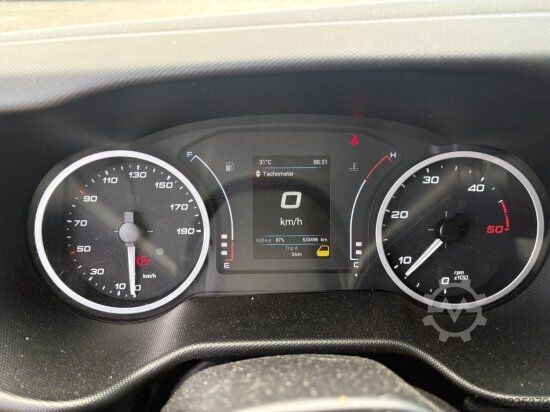 Dobozos furgon IVECO DAILY 35-160, IS35SC2AA KASTENWAGEN, L4H2 HEBEBüHNE, EURO 6