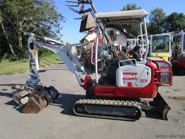 Mini bager Takeuchi TB 216 - POWERTILT+Schnellwechsler (Elektro+Diesel