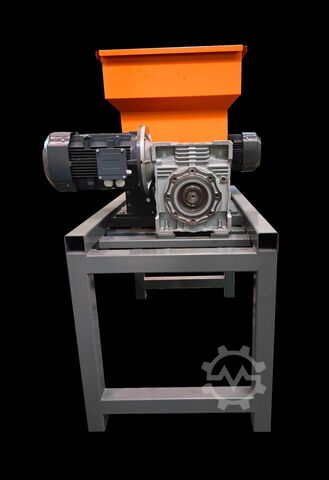 Hakselaar ZEIGE - 500 - 2 x 7,5 KW R-techniQ Sp z o.o. ZEIGE500
