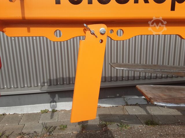 Ruka dizalice Stapler Center Fritz GmbH Teleskopkran 5000 Kg bei LSP 600 mm