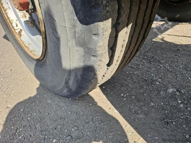 Transportasi kontainer FLANDRIA 2 AXLE 20 FT CHASSIS STEEL SUSPENSION ROR DRUM