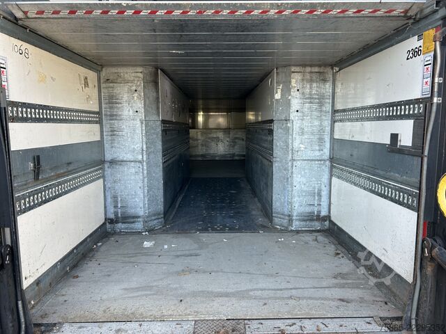 Chiếc vali Burgers 0 DGPL / Double Stock / Race Trailer / Box / Bi...