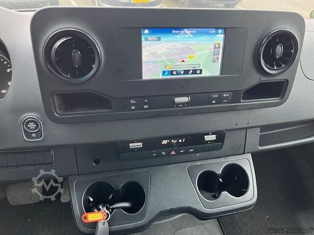 Châssis avec cabine Mercedes-Benz Sprinter 316 2.2 CDI / Box / Loadlift / Air-Sus...