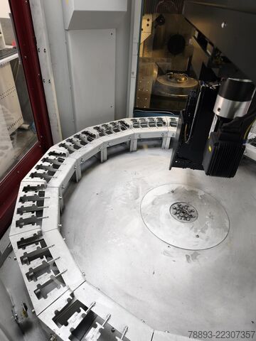 Vertikālais apstrādes centrs Röders RFM 600 mit RCE1 (Bj.2017)