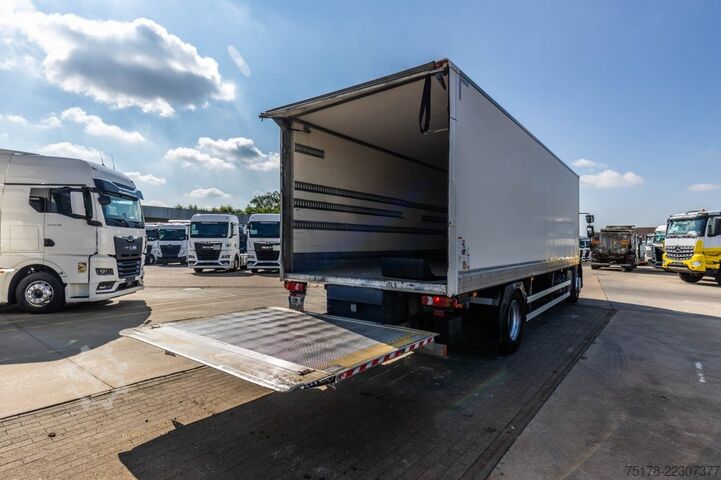 Koffer RENAULT D18.250 DXI+DHOLLANDIA