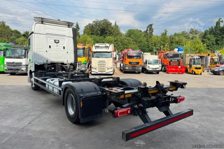 Wechselfahrgestell LKW MERCEDES-BENZ Actros 1843 4x2 BDF