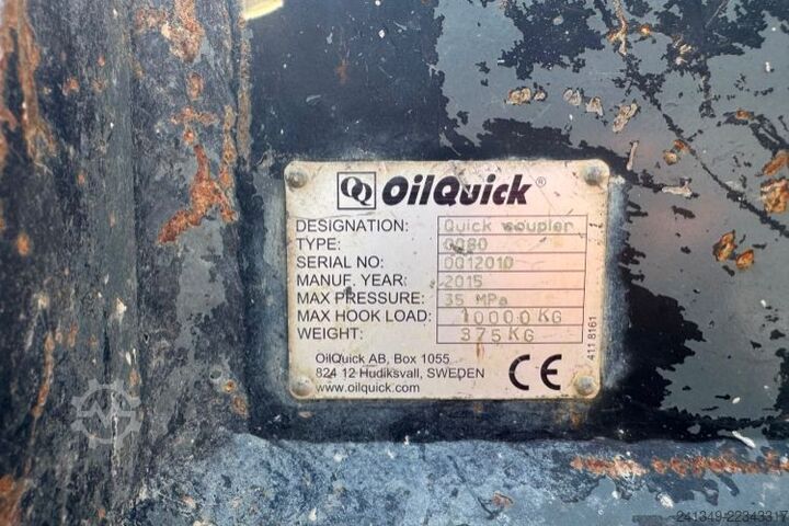 Kettenbagger VOLVO ECR235 Oilquick 3x Schaufeln