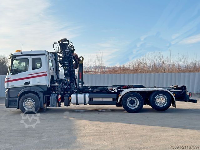 Camion benne à bras amovible MERCEDES-BENZ ACTROS 2542 * ABROLLKIPPER * LOGLIFT 105 Z * TOP