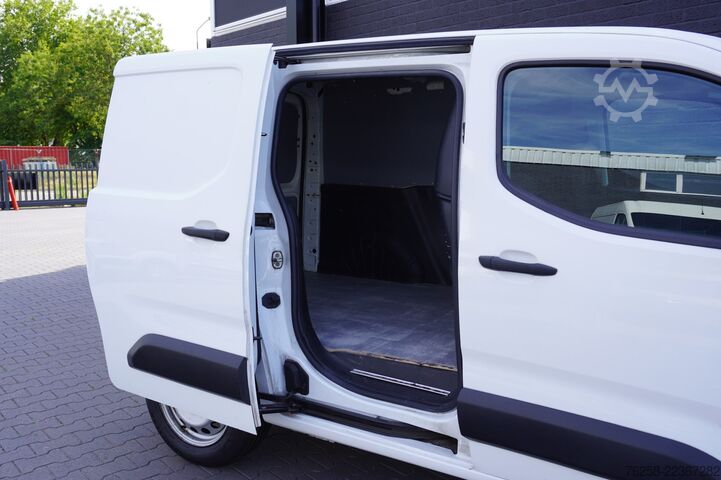 Karavan sa visokim krovom Peugeot Partner 1.5 BlueHDI 130PK Automaat EURO 6 - Air...