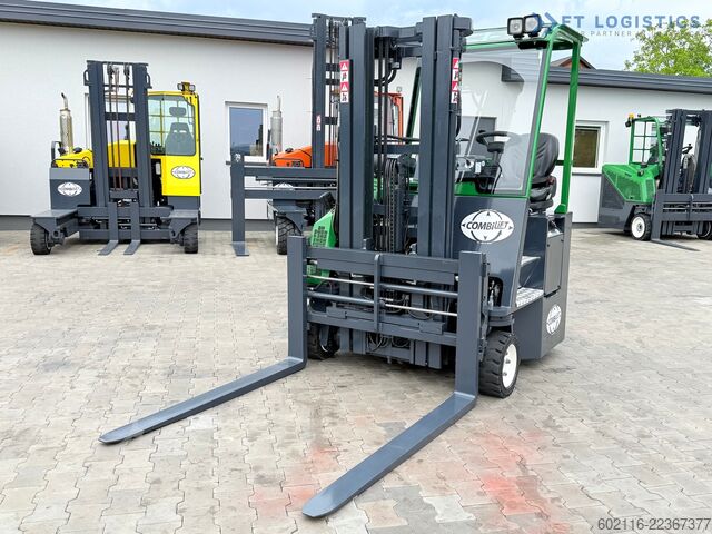 četvorosmerni viljuškar Combilift CB3000 / TRIPLEX 4900MM / FREE LIFT