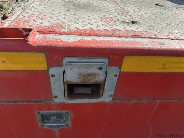 Prívesy s nízkym nakladačom pre stavebné stroje Lider LDR3L