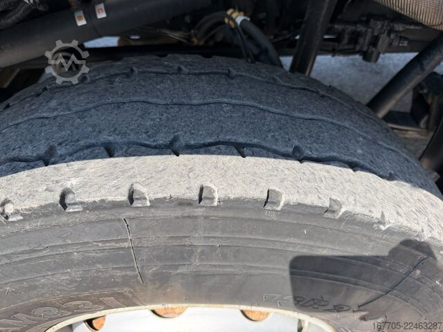 Beton pompası kamyonu Mercedes-Benz Actros 4144 B