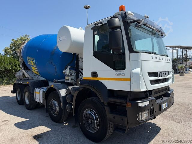 Autobetoniere Iveco TRAKKER 450