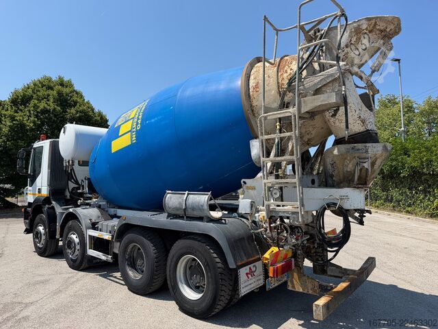 Autobetoniere Iveco TRAKKER 450