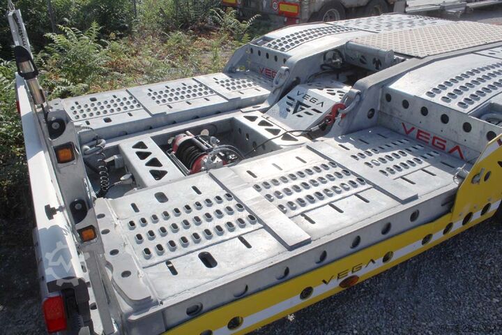 Semirreboque porta-carros Vega carrellone bisarca allungabile usato