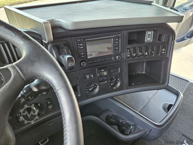 Kipper LKW SCANIA R 520 6x2 Nachlauflenkachse
