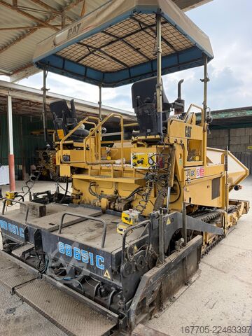 Finisseur sur chenilles Bitelli BB 651 C