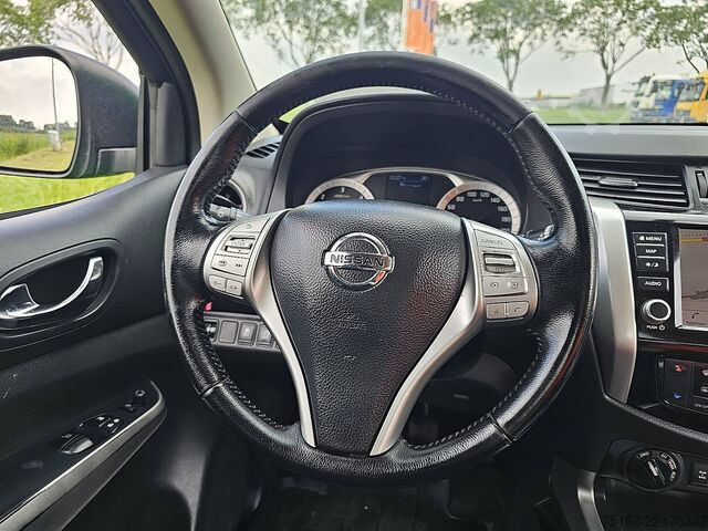 픽업 NISSAN NAVARA 2.3 DCI 160 4WD