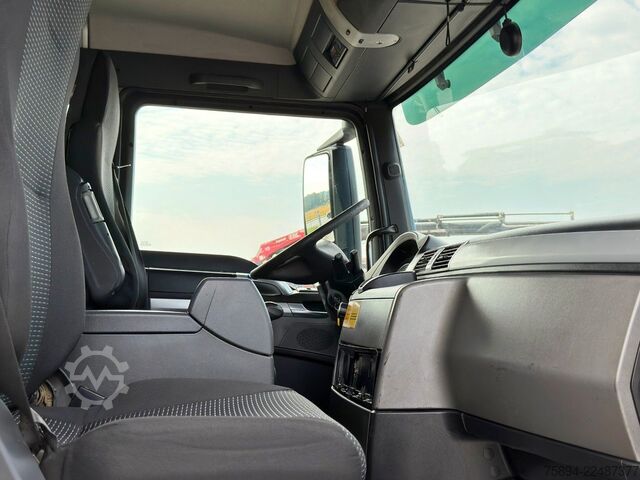 Самосвален камион MAN TGS 35.400 * 8x4 * TOPZUSTAND