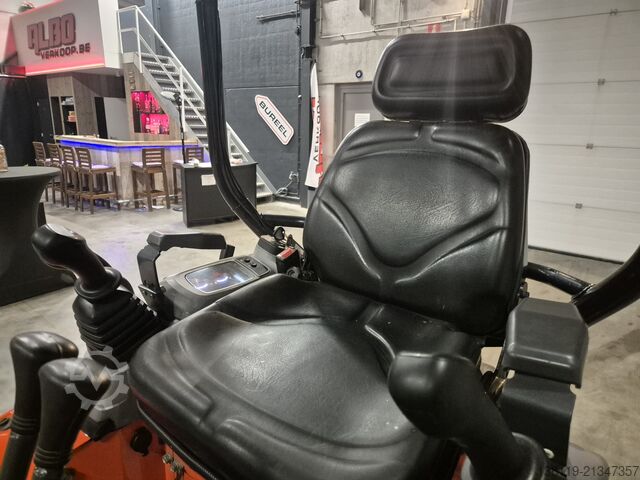 Mini excavator Kubota U17-3α