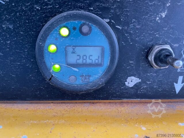 Ножичний підйомник Haulotte Compact 8W Hoogwerker Schaarhoogwerker