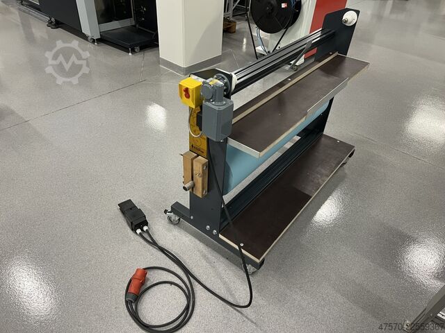 Bobinadora automática de tela para offset Automatic cloth rewinder for offset printing machines Vliesstoff Kasper