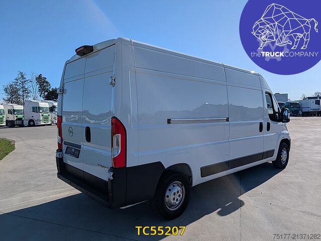 Furgão de painéis Opel Movano 140cv L3h2 sms
