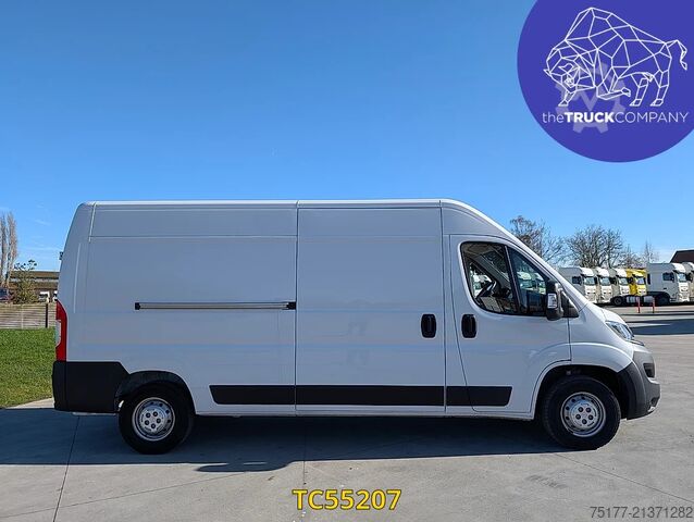 Furgão de painéis Opel Movano 140cv L3h2 sms
