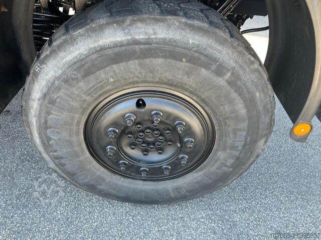 Other Mercedes-Benz Unimog U 400 6 Zylinder