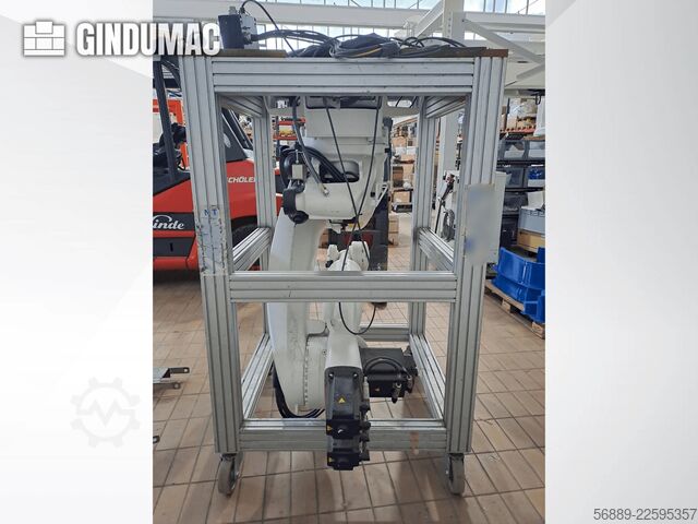 KUKA KR270 R2700 C ultra MED KUKA KR270 R2700 C ultra MED