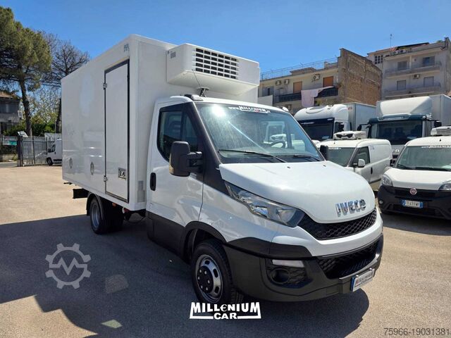 Furgone refrigerato IVECO 35-15 CELLA 3,90 FRC PARATIA