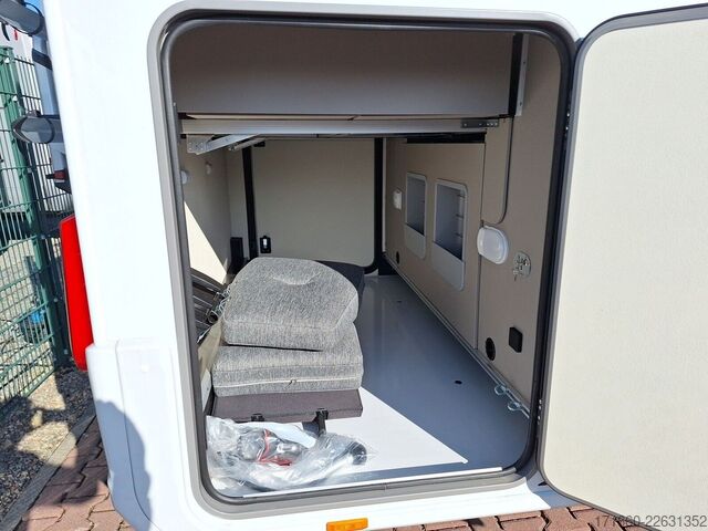 Camping-car semi-intégré BÜRSTNER Campeo TD 736