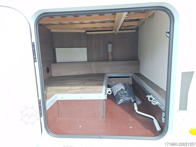Camping-car semi-intégré CARADO pro+ T 135 Hubbett, NAVI+RFK, SAT+TV, LED, AUTOM