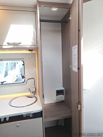 Camping-car semi-intégré CARADO pro+ T 135 Hubbett, NAVI+RFK, SAT+TV, LED, AUTOM