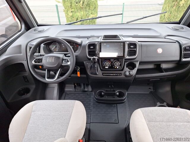 Integriertes Wohnmobil CARADO pro+ I 338 Dachklima, Automatik, TV-Paket