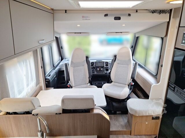 Integriertes Wohnmobil CARADO pro+ I 338 Dachklima, Automatik, TV-Paket
