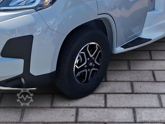 Teilintegriertes Wohnmobil BÜRSTNER Campeo TD 691 G Winter/Safety/Automatik