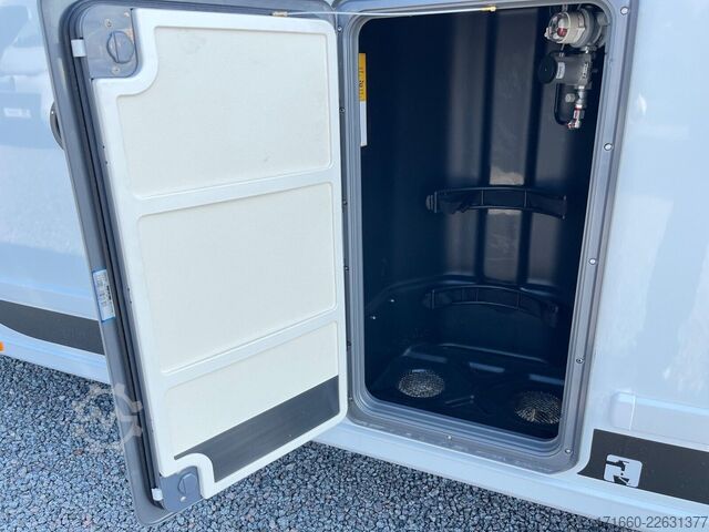 Teilintegriertes Wohnmobil BÜRSTNER Campeo TD 691 G Winter/Safety/Automatik