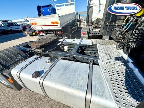 Standard road tractor Iveco S-Way 530