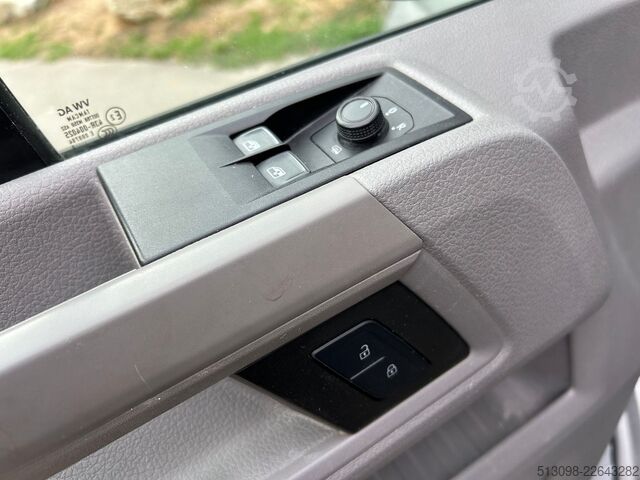 Pick-up varebil VW CRAFTER PRITSCHE DoKa TEMP. KLIMA NAVI AHK SHZ
