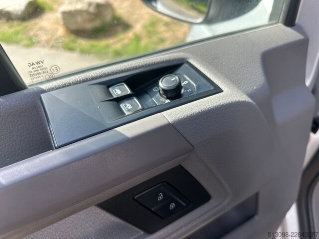 Ван с висока покривка VW CRAFTER LANG AUTOMATIK ACC SPURHALTE. STANDHZG