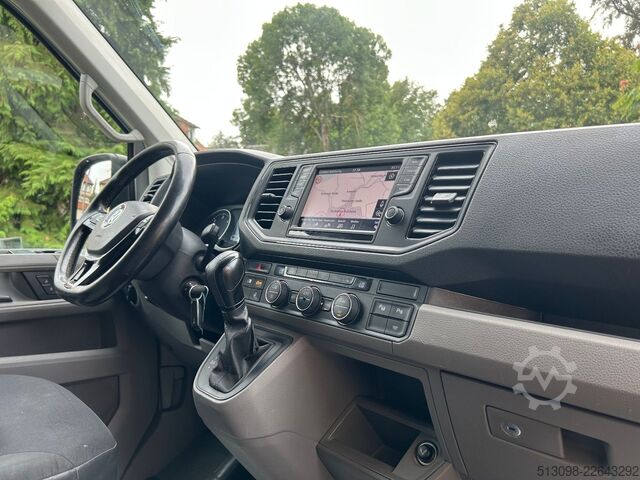 Høy tak varebil VW CRAFTER LANG HOCH ACC NAVI SPURHALTE. STANDHZG